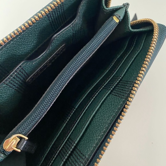 Tory Burch bag and matching wallet - Picture 12 of 15